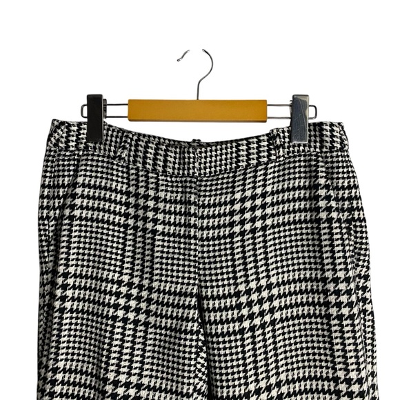 Michael Michael Kors Women’s Geometric Stretch Pant-Black/White - Picture 2 of 11